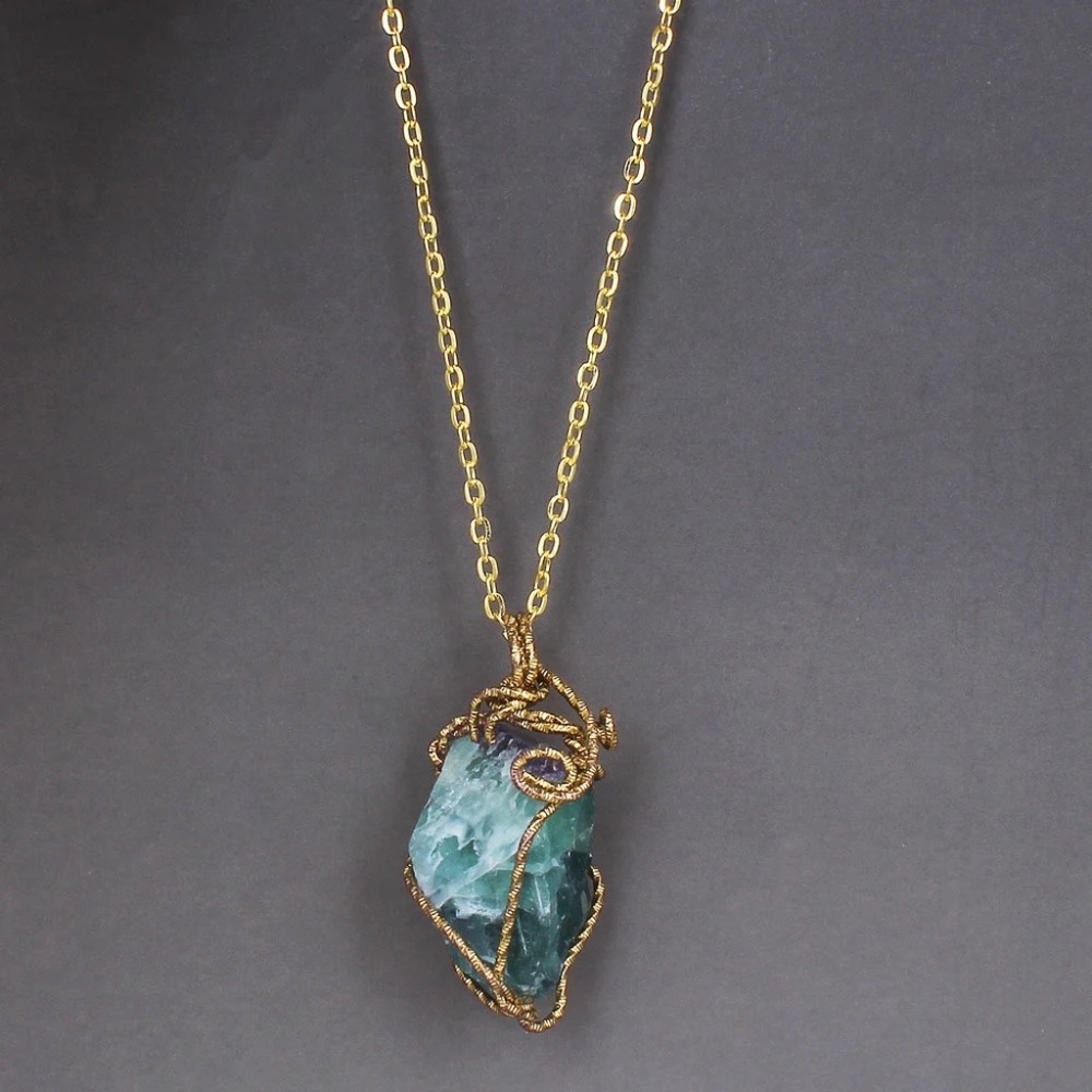 Quartz Crystal Necklaces - Picture 4 of 9